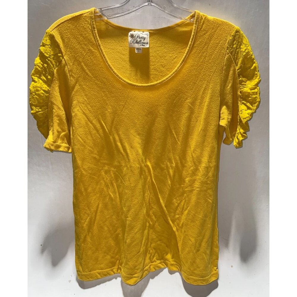 Pretty Rebellious Junior's Shirt Size Large Top Short Lace Center Sleeves